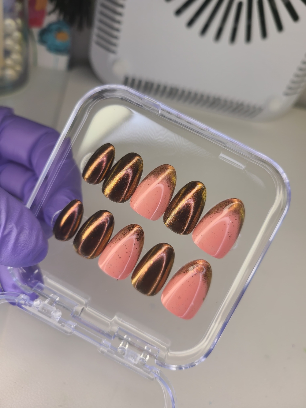 Size-(S)-Press-On Nail Set – Pink and Copper Chrome